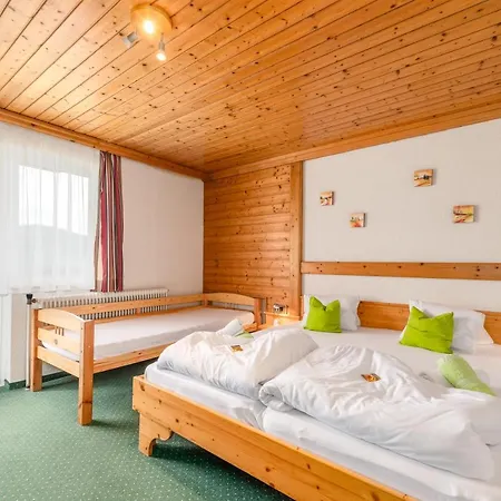 Panoramahotel Stocker Отель Пруггерн