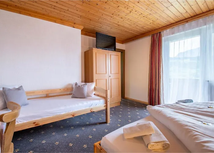 酒店 Panoramahotel Stocker 3*