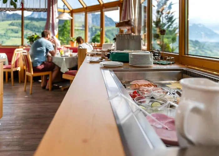 Panoramahotel Stocker 普鲁格恩